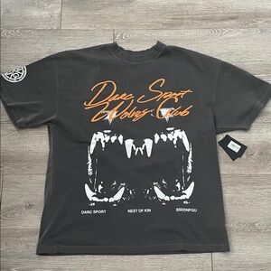 NWT Darc Sport Graphic Tee - M